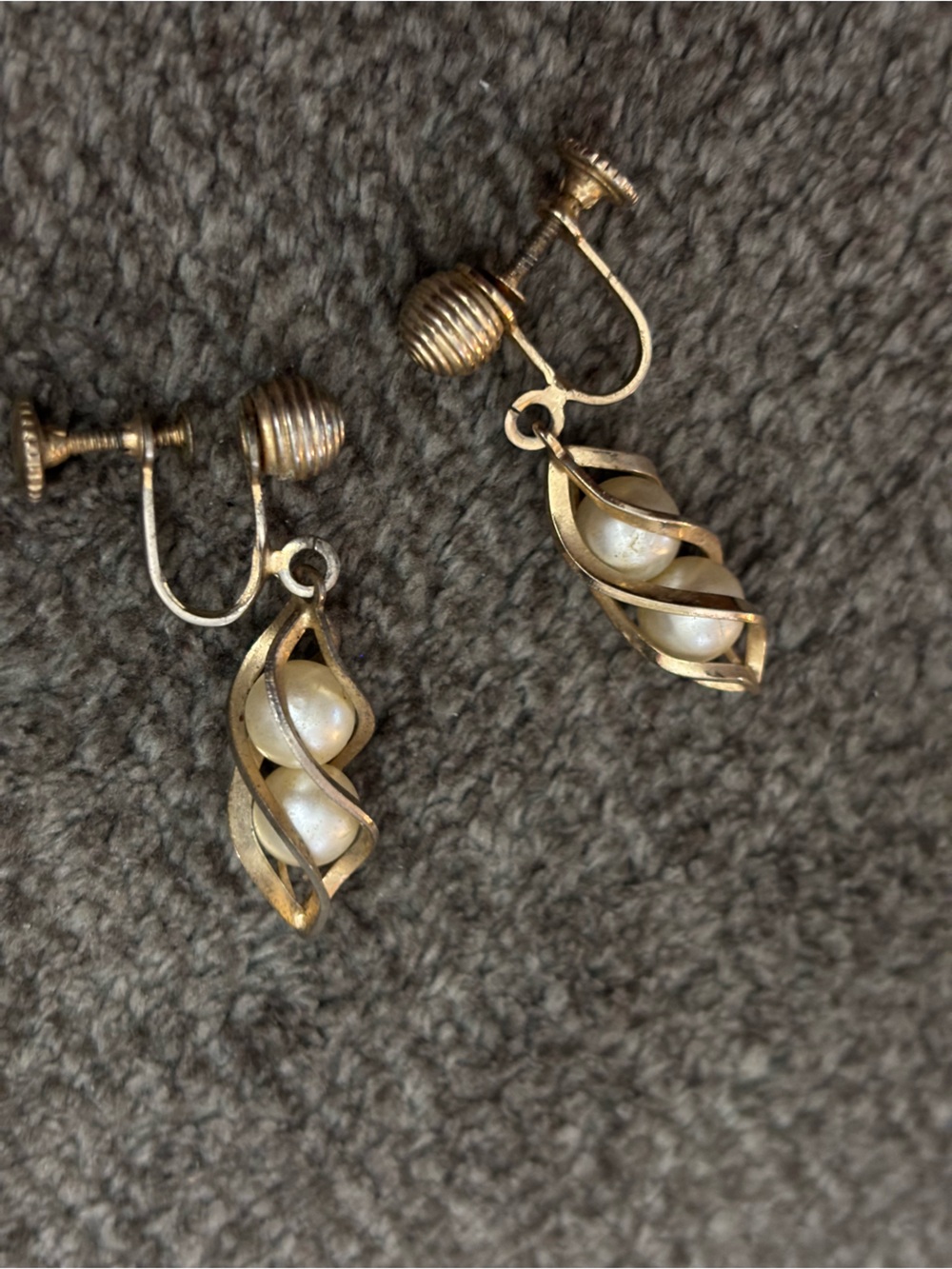 Vintage SARAH COVENTRY Signed Faux Pearls Dangle Spiral Gold Tone Earrings